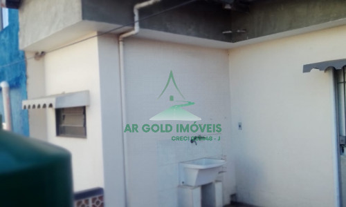 Casa térrea à venda no Parque São Domingos | 2 dormitórios | Edícula | Quintal | 1 vaga