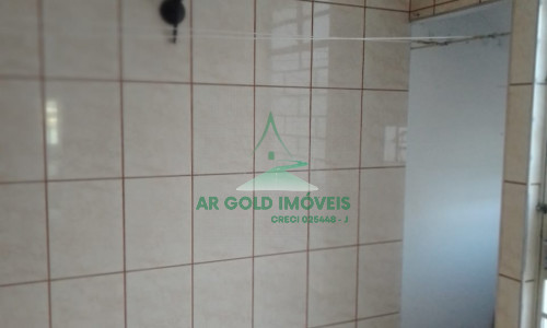 Casa térrea à venda no Parque São Domingos | 2 dormitórios | Edícula | Quintal | 1 vaga