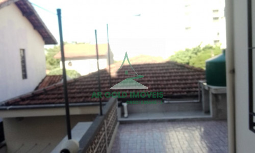 Casa térrea à venda no Parque São Domingos | 2 dormitórios | Edícula | Quintal | 1 vaga