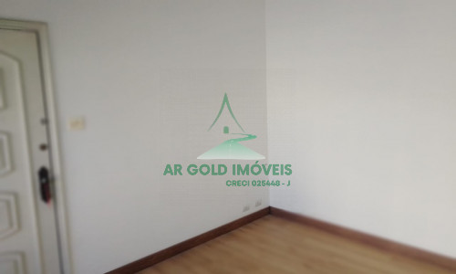 Casa térrea à venda no Parque São Domingos | 2 dormitórios | Edícula | Quintal | 1 vaga