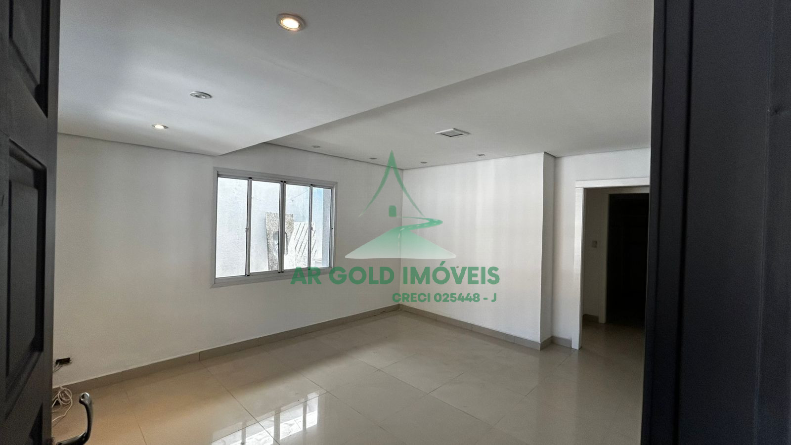 Casa térrea à venda na Vila Piauí | 4 dormitórios | 2 vagas | 114m²