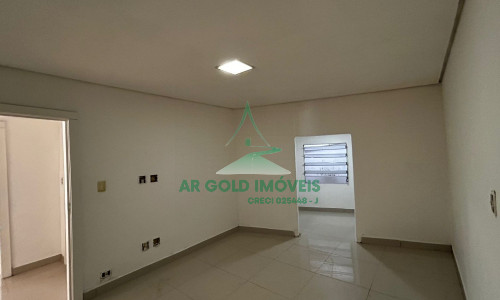 Casa térrea à venda na Vila Piauí | 4 dormitórios | 2 vagas | 114m²