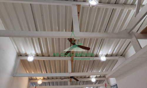 Sobrado comercial ou residencial para locação em Pinheiros | 3 quartos | Salão | 3 banheiros