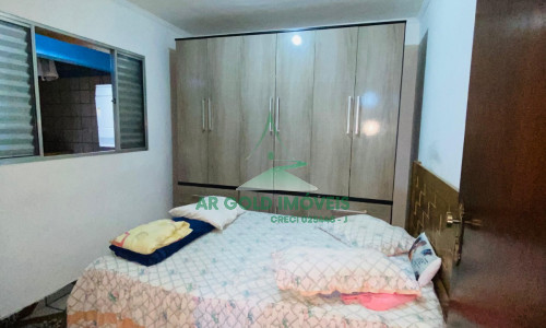 Prédio residencial à venda no Jardim São Jorge | 4 casas | 8 quartos | 3 vagas | 338m²