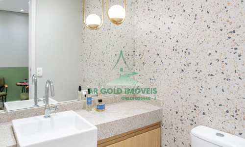 Sala comercial para locação em Pinheiros | 35m² | Mobiliada | Varanda | 1 vaga