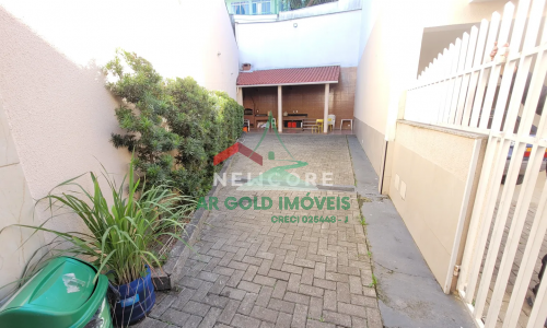 Casa à venda no Jardim Nossa Senhora do Carmo | 3 dormitórios | 1 suíte | 100m² | 2 vagas