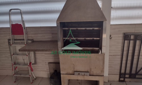 Casa à venda no Jardim Trussardi | 3 dormitórios | 220m² | Solário com churrasqueira | 2 vagas