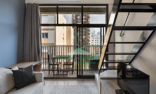 Studio à venda em Pinheiros | 33m² | Mobiliado | Andar alto | Ideal para renda