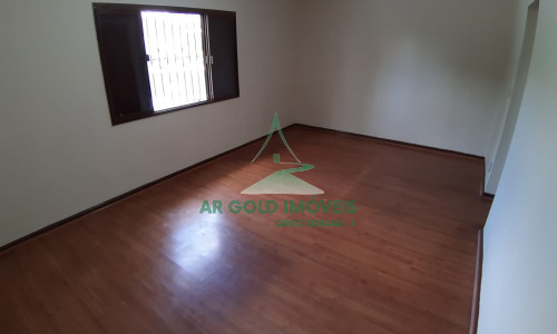 Casa à venda no Jardim Bonfiglioli | 280m² | 3 dormitórios | 4 vagas | Oportunidade