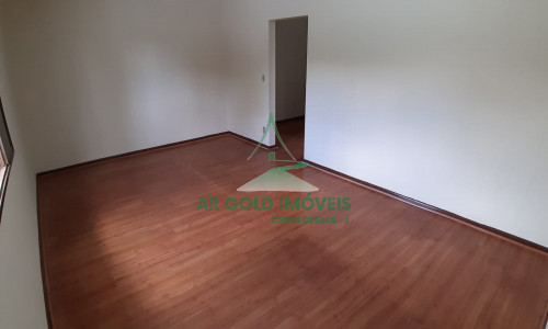 Casa à venda no Jardim Bonfiglioli | 280m² | 3 dormitórios | 4 vagas | Oportunidade