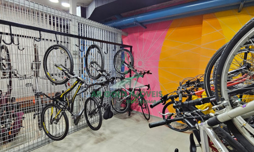 Apartamento à venda em Pinheiros | 2 vagas | Alto padrão | Prédio novo | Lazer completo