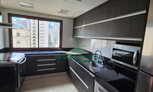 Apartamento duplex à venda no Jardim Paulista | 3 dormitórios | 2 pavimentos | Alto padrão