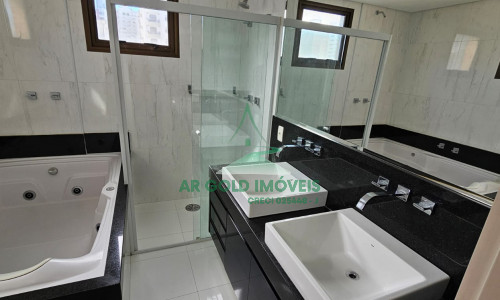 Apartamento duplex à venda no Jardim Paulista | 3 dormitórios | 2 pavimentos | Alto padrão