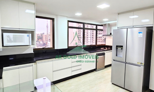 Apartamento duplex à venda em Perdizes | 210m² | 3 suítes | 3 vagas | Alto padrão
