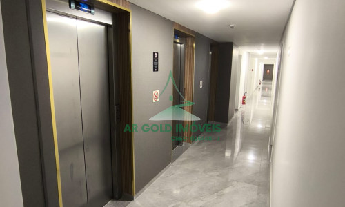 Sala comercial à venda em Cerqueira César | 35m² | Próximo ao metrô | Prédio moderno