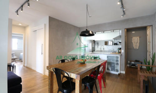 Apartamento à venda na Água Branca | 70m² | 2 dormitórios (1 suíte) | 1 vaga | Varanda