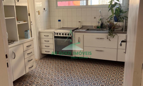 Apartamento à venda em Pinheiros | 111m² | 3 dormitórios | 1 vaga | Andar alto
