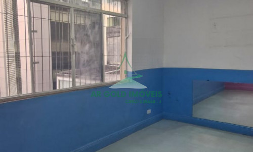 Casa comercial para locação na Bela Vista | 408m² | Amplo estacionamento | Excelente localização