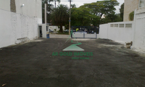 Terreno à venda no Jardim Paulista | 330m² | Próximo ao Ibirapuera | Uso imediato