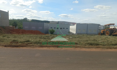 Terreno à venda em Indaiatuba | 2.000m² | 40m de frente | Condomínio empresarial