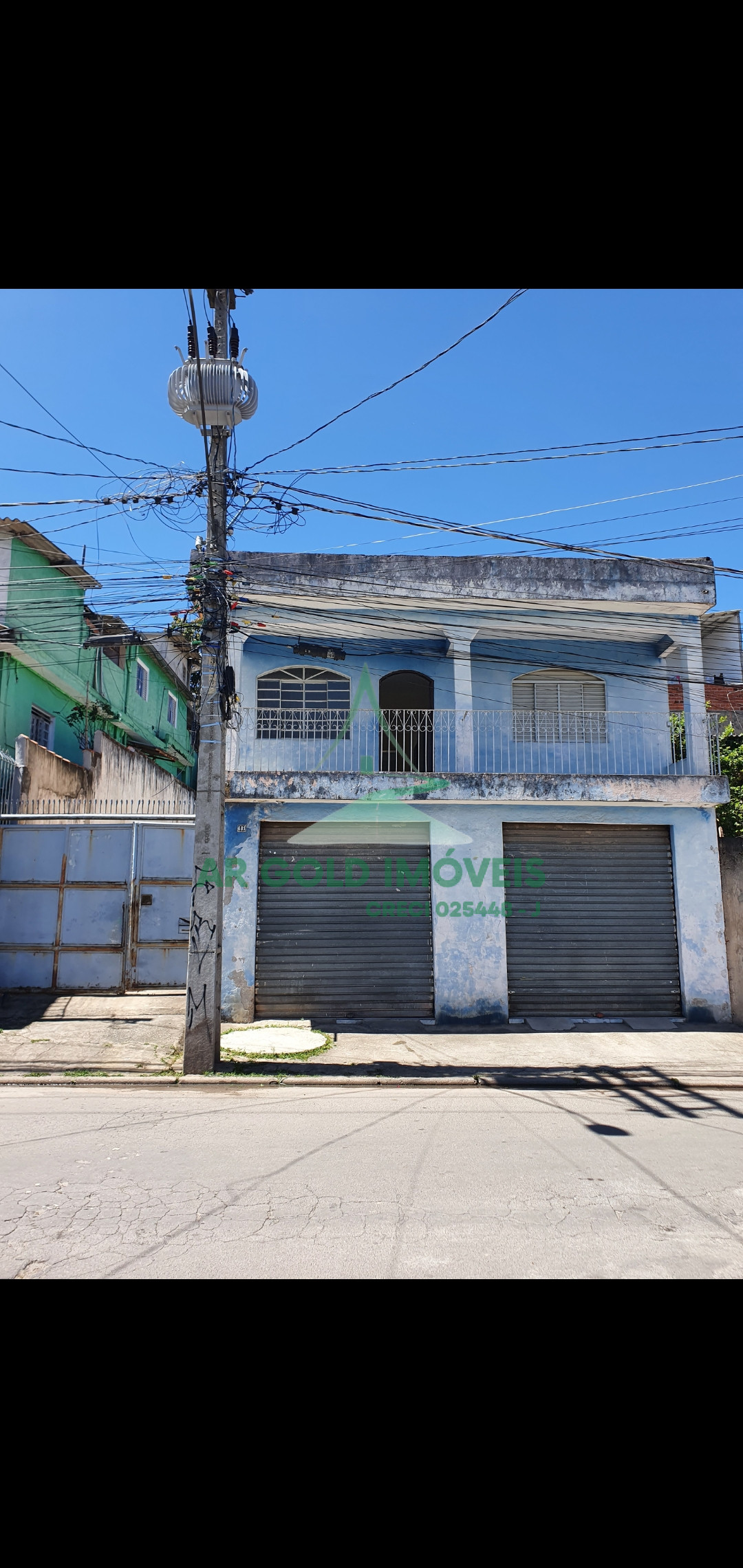 Casa à venda em Francisco Morato | 3 dormitórios | 5 vagas | Salão comercial