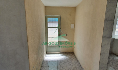 Casa à venda em Francisco Morato | 3 dormitórios | 5 vagas | Salão comercial