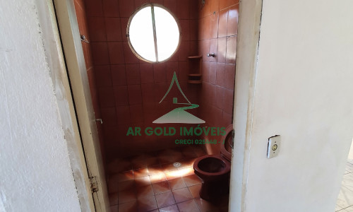 Casa à venda em Francisco Morato | 3 dormitórios | 5 vagas | Salão comercial