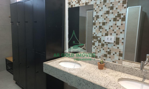 Casa comercial à venda ou locação em Perdizes | 550m² | 4 vagas | Rooftop | Piscina