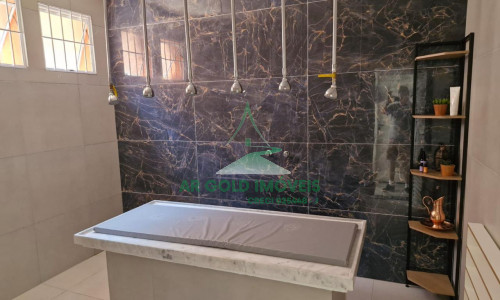 Casa comercial à venda ou locação em Perdizes | 550m² | 4 vagas | Rooftop | Piscina