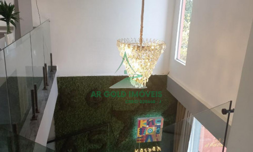 Casa comercial à venda ou locação em Perdizes | 550m² | 4 vagas | Rooftop | Piscina