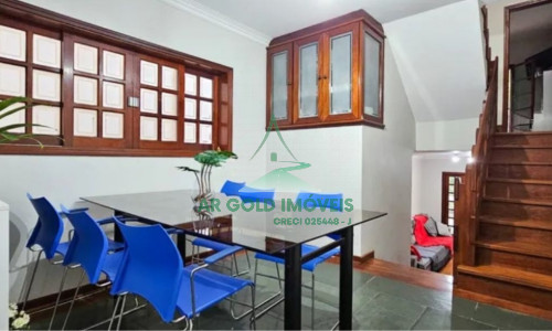 Sobrado em condomínio à venda no Butantã | 179m² | 3 suítes | 3 vagas | Bosque