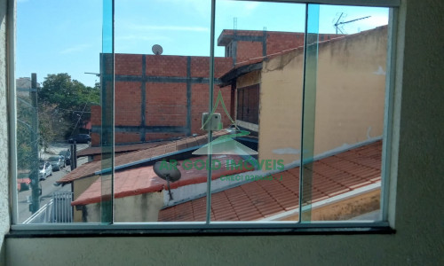 Casa à venda no Jaraguá | 3 dorms (1 suíte) | 3 andares | Churrasqueira | 1 vaga