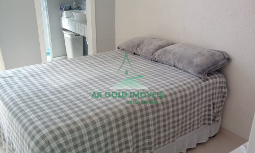 Casa à venda no Jaraguá | 3 dorms (1 suíte) | 3 andares | Churrasqueira | 1 vaga