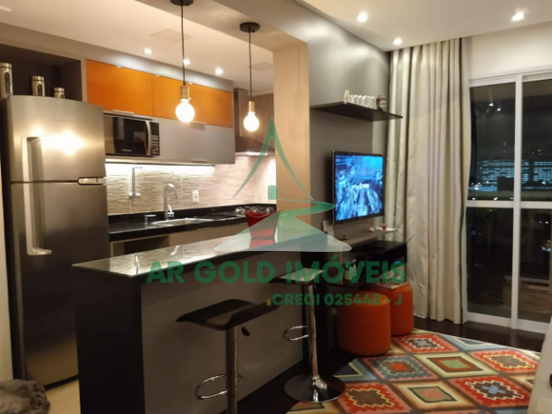 Apartamento mobiliado à venda na Barra Funda | 45m² | 1 dorm | 1 vaga | Varanda