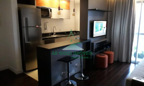 Apartamento mobiliado à venda na Barra Funda | 45m² | 1 dorm | 1 vaga | Varanda