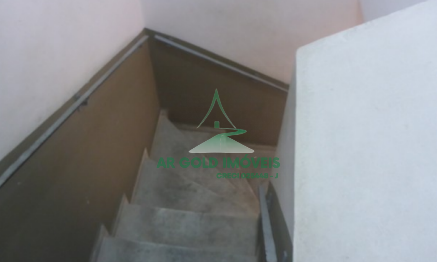 Prédio comercial à venda na Lapa | 450m² construídos | 250m² terreno | Renda locada