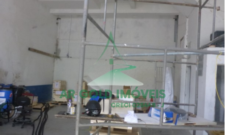 Prédio comercial à venda na Lapa | 450m² construídos | 250m² terreno | Renda locada