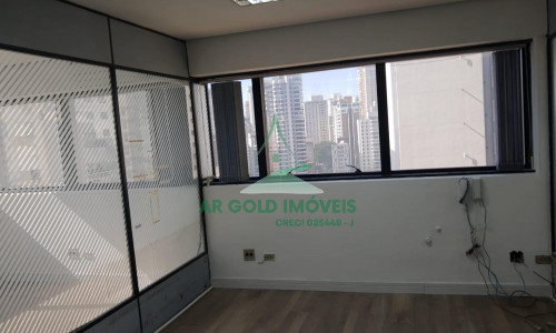 Sala comercial à venda e locação em Perdizes | 47m² | 2 banheiros | 1 vaga
