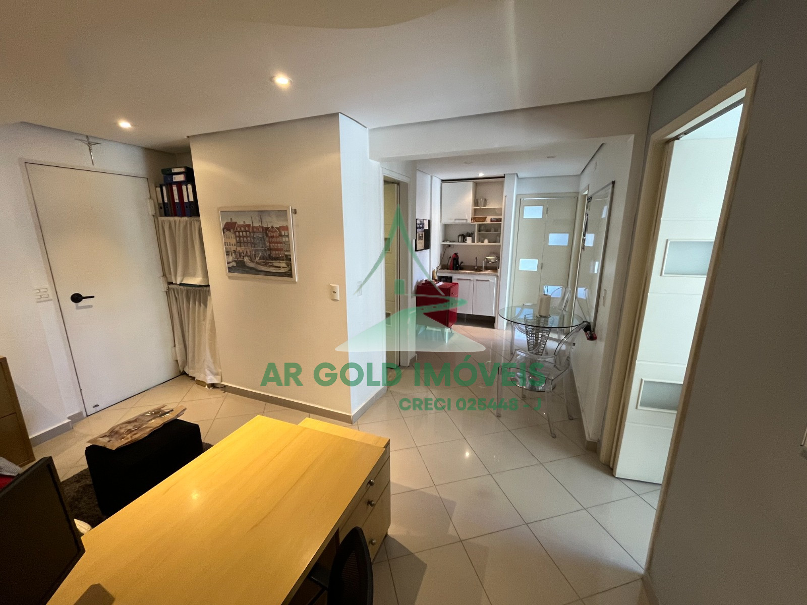 Sala comercial à venda na Barra Funda | 56m² | copa