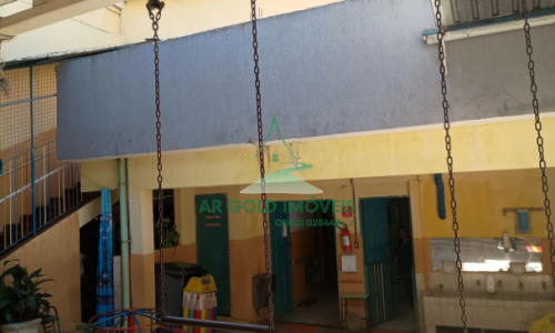 Casa à venda na Cidade Antônio E. Carvalho | 330m² | 5+ dormitórios | 2 vagas | Oportunidade