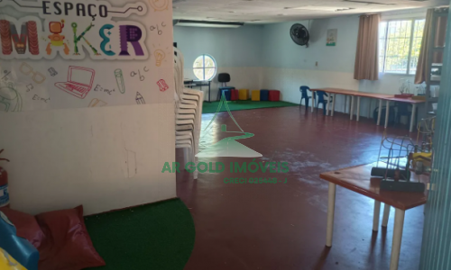 Casa à venda na Cidade Antônio E. Carvalho | 330m² | 5+ dormitórios | 2 vagas | Oportunidade