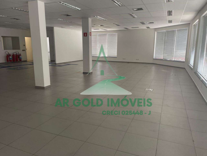 Prédio comercial no Tatuapé | 841m² | 15 vagas | Ideal para clínicas e empresas