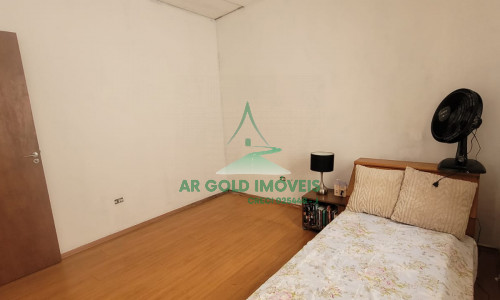 Sobrado à Venda em Piraporinha | 200m² | 3 Dorms (1 Suíte) | 3 Vagas | Planejado