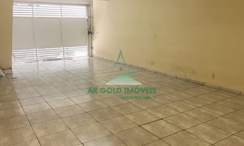 Sobrado à Venda em Piraporinha | 200m² | 3 Dorms (1 Suíte) | 3 Vagas | Planejado