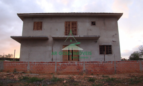Chácara à Venda em Araçoiaba da Serra | 5.050m² | Sobrado com 4 Suítes | Vista Panorâmica