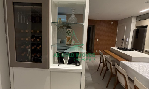 Apartamento Vila Clementino 67m² | 2 Quartos | 1 Vaga | Mobiliado | Varanda | Ar-Condicionado