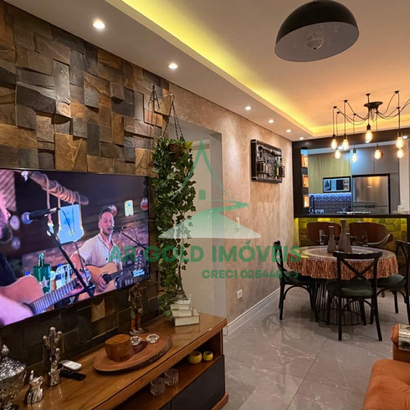 Apartamento à Venda na Vila Guilhermina | 54m² | 2 Quartos | 1 Vaga | Mobiliado | Porteira Fechada