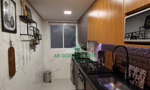 Apartamento à Venda na Vila Guilhermina | 54m² | 2 Quartos | 1 Vaga | Mobiliado | Porteira Fechada