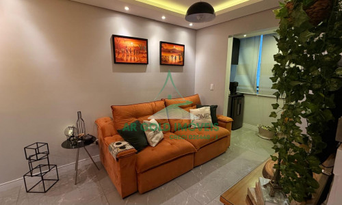 Apartamento à Venda na Vila Guilhermina | 54m² | 2 Quartos | 1 Vaga | Mobiliado | Porteira Fechada
