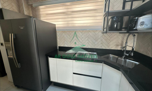 Apartamento à Venda na Enseada – Guarujá | 80 m² | 3 Dorms | 1 Suíte | 1 Vaga | Mobiliado